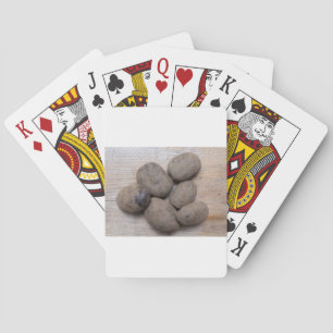 Jeu De Cartes Pommes de terre sur bois rustique Concept