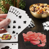 Jeu De Cartes rose de pêche et détritus (In Situ)