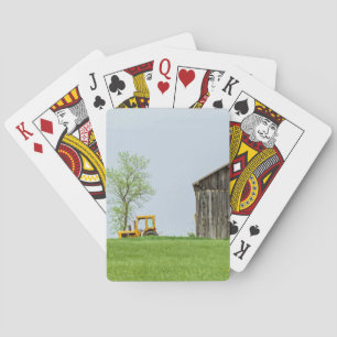 Jeu De Cartes Scène de grange avec tracteur