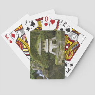 Jeu De Cartes Stone lantern and Heavenly Falls