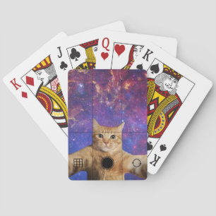 Jeu De Cartes Un chat Tabby Rouge prend un selfie dans l'espace