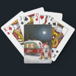 Jeu De Cartes Winter Bulldog Caravan Christmas Adventure<br><div class="desc">Laissez-vous tenter par la magie d'une nuit d'hiver enneigée alors qu'une caravane glisse gracieusement à travers le paysage illuminé par la lune. La beauté sereine de la neige scintillante et l'éclat enchanteur de la lune créent une scène captivante, promettant une aventure de Noël inoubliable remplie de chaleur, de joie et...</div>