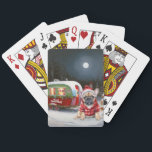 Jeu De Cartes Winter French Bulldog Caravan Christmas Adventure<br><div class="desc">Laissez-vous tenter par la magie d'une nuit d'hiver enneigée alors qu'une caravane glisse gracieusement à travers le paysage illuminé par la lune. La beauté sereine de la neige scintillante et l'éclat enchanteur de la lune créent une scène captivante, promettant une aventure de Noël inoubliable remplie de chaleur, de joie et...</div>