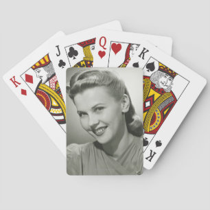 Jeu De Cartes Woman Smiling 2