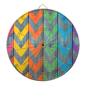 Jeu De Fléchettes Chevron Motif On Wood Texture par Shirley Taylor