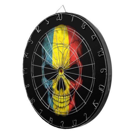 Jeu De Fléchettes Crâne roumain de drapeau sur le noir (Devant droit)