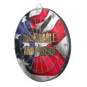 JEU DE FLÉCHETTES DÉPLORABLE ET FIER (Devant droit)