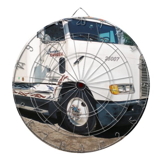 Jeu De Fléchettes semi retiré (Devant)