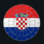 Jeu De Fléchettes Tableau de bord avec Drapeau de Croatie<br><div class="desc">Transformez votre salle de jeux en une célébration du patrimoine croate avec notre tableau de bord arborant le drapeau de la Croatie ! Conçu avec une attention minutieuse aux détails, ce tableau présente fièrement les rayures rouges, blanches et bleues vibrantes du drapeau croate, ainsi que les armoiries emblématiques, qui symbolisent...</div>