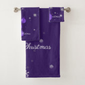 Jeu de serviettes pourpre ornementales de Noël (En situation)