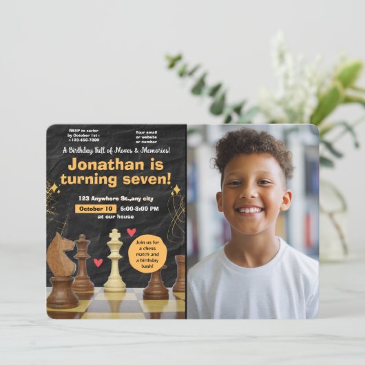 Jeu d'échecs Anniversaire Invitation avec photo (Debout devant)