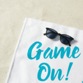 Jeu dessus ! Serviette de plage, damier, orteil (En situation)