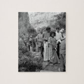 Jeune Sathya Sai Baba sur le puzzle (Vertical)