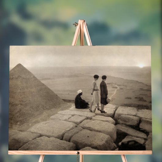 Jeunes filles au sommet de la pyramide de Khéops e (Neutre)