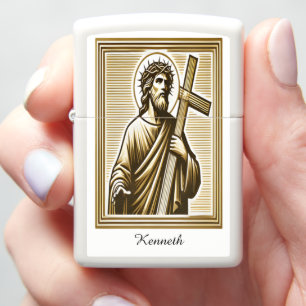 Jezus omarmt het gouden kruis met compassie