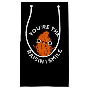 Jij bent de Raisin I Smile Funny Food Pun Dark BG Klein Cadeauzakje