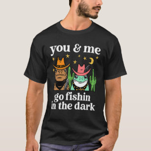 Jij en ik gaan vissen in het donker Country Frogs T-shirt