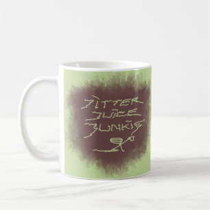Jitter Juice Junkie - koffiekunst op groen. Koffiemok