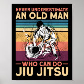 Jiu Jitsu Bjj onderschat nooit een oud Man dat Poster (Voorkant)