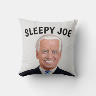 JOE BIDEN CREEPY JOE OMKEERBARE KUSSENS