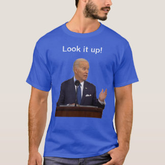 Joe Biden zoekt het op T-shirt