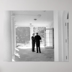John en Robert Kennedy Outside White House Poster
