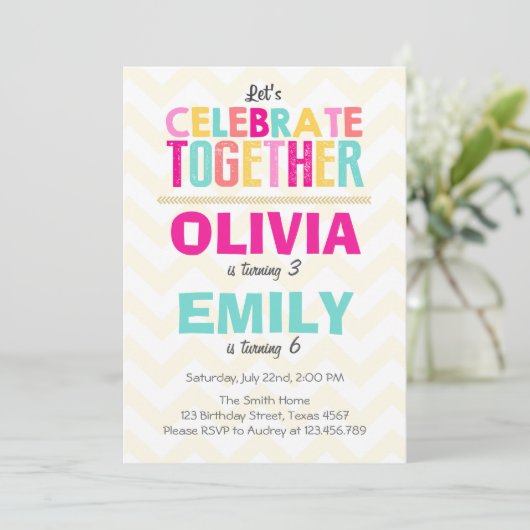 Joint twin verjaardag party uitnodiging Meisjes Ro (Staand voorkant)