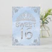 Joli Blue Diamond Tiara Sweet 16 Invitation (Debout devant)