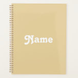 Joli camel beige nom personnalisé année monogramme<br><div class="desc">Joli camel beige nom personnalisé année monogramme ou texte personnalisé élégant et chic Planner. Texte blanc personnalisé sur chameau beige uni couleur uni arrière - plan.</div>