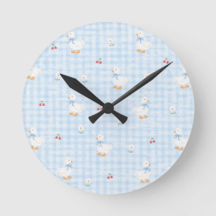 Joli canard et horloge murale à carreaux bleus