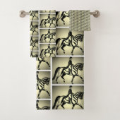 Joli cavalier de pression dorée (En situation)