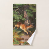 Joli Cerf Rouge Dans La Forêt (Serviette à main)