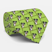 Joli chien cravate verte (Roulé)