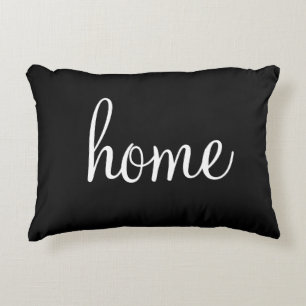 Joli coussin d'accent noir et blanc "maison"