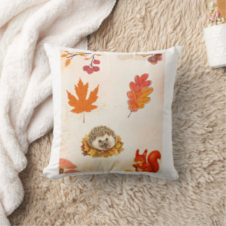 Joli coussin pour une saison automnale cosy.