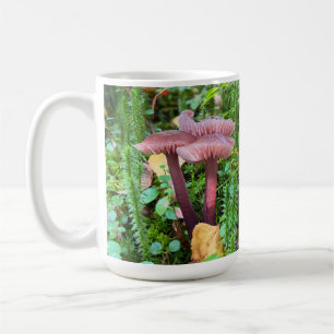Joli dans les champignons roses - 15 oz. Mug