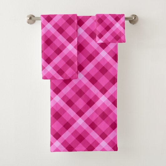 Joli ensemble de serviettes de bain en plaid rose  (En situation)