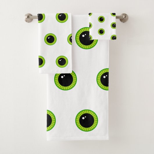 Joli et drôle, yeux verts (En situation)