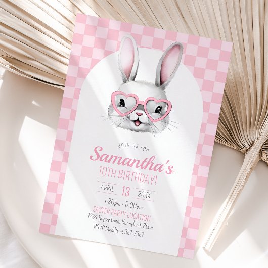 Joli lapin de Pâques Anniversaire Invitation ou ch