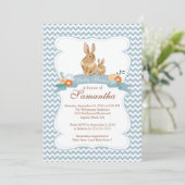 Joli lapin lapin garçon bébé douche Invitations (Debout devant)