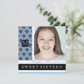 Joli monogramme Damas Sweet 16 Invitation à la fêt (Debout devant)