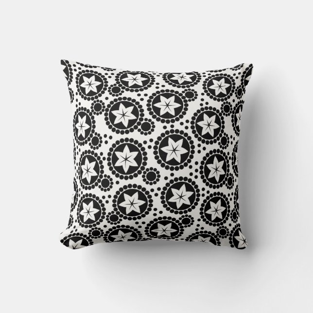 Joli noir fleurs blanches Coussin (Recto)