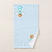 Joli petit ange sur fond bleu clair (Serviette à main)