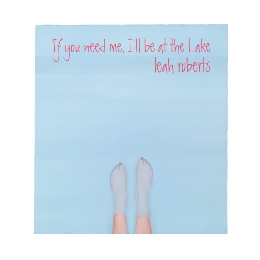 joli pieds trempant dans le bloc-notes cool (Devant)