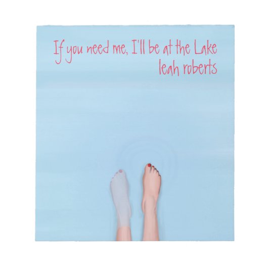 joli pieds trempant dans le bloc-notes cool (Devant)