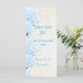 Joli programme de mariage pastel bleu floral églis (Debout devant)
