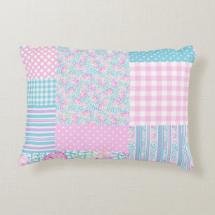 Joli rose Roses Faux Patchwork Accent Coussin