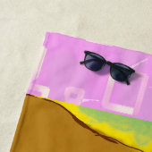 Joli Serviette de plage rose (En situation)