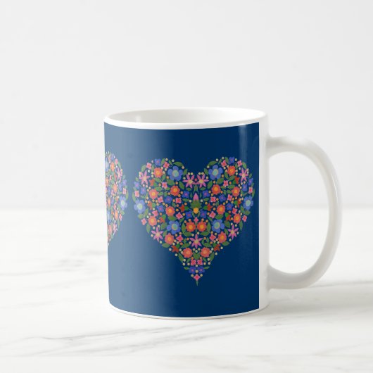 Joli style d'art populaire Coeur floral sur Mug Bl (Droite)