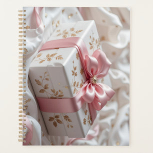 jolie boîte cadeau rose en soie